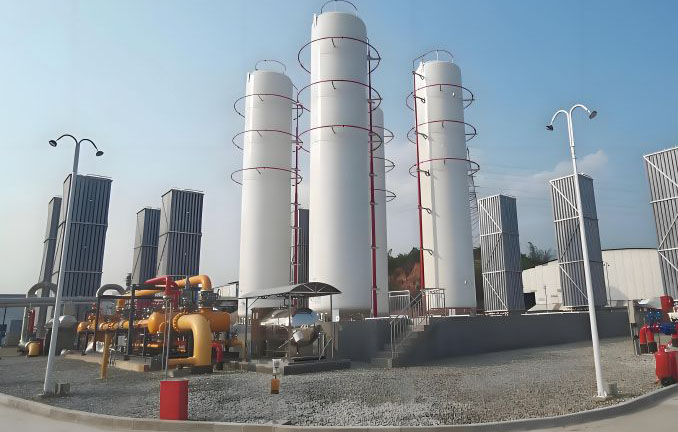 鹰手营子矿压力容器安装