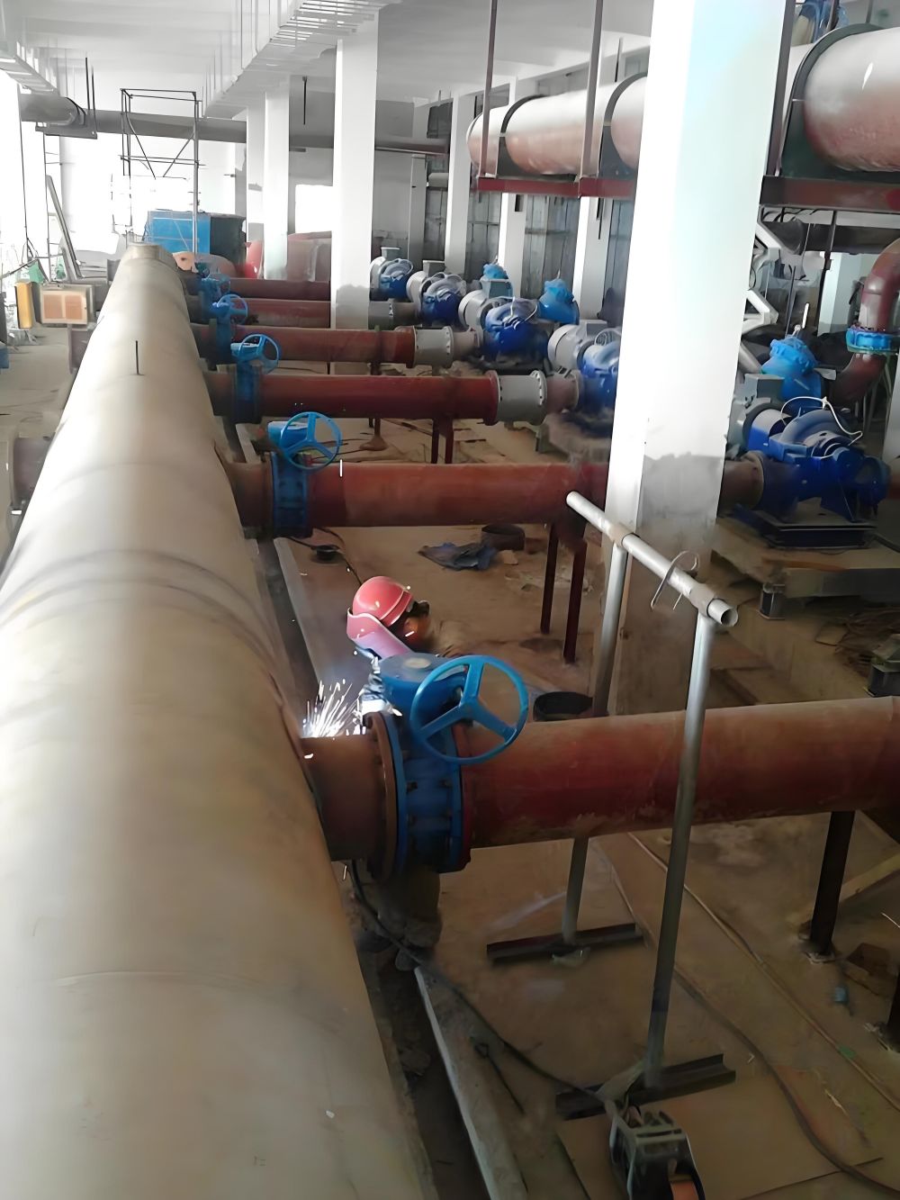 鹰手营子矿燃气压力管道安装维修